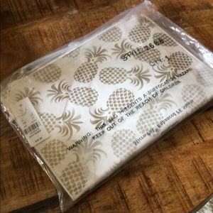 NY&Co Golden Pineapple Clutch